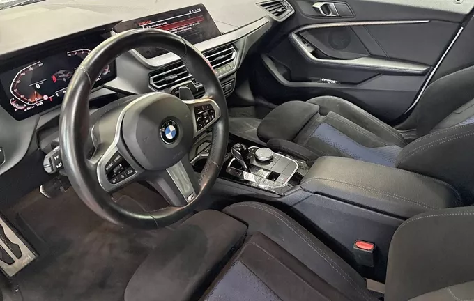 BMW SERIE 2 Gran Coupe 220i 178 ch DKG7 M Sport photo 11 2129032