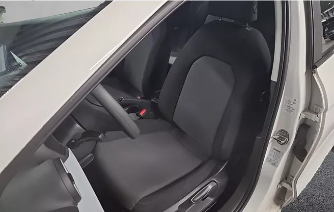 SEAT IBIZA 1.0 MPI 80 ch S/S BVM5 Reference extérieur trois quart arrière droit 2128851