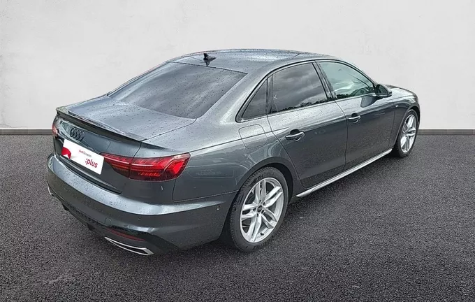 AUDI A4 35 TFSI 150 S tronic 7 Competition extérieur trois quart arrière droit 2121324
