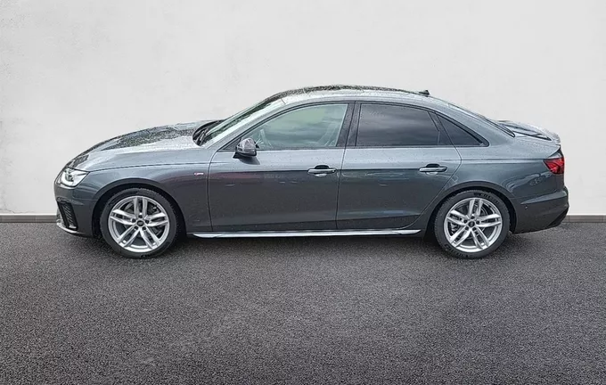 AUDI A4 35 TFSI 150 S tronic 7 Competition extérieur côté gauche 2121324