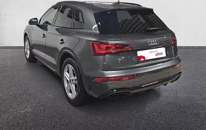 AUDI Q5 35 TDI 163 S tronic 7 S line extérieur trois quart arrière gauche 2128501