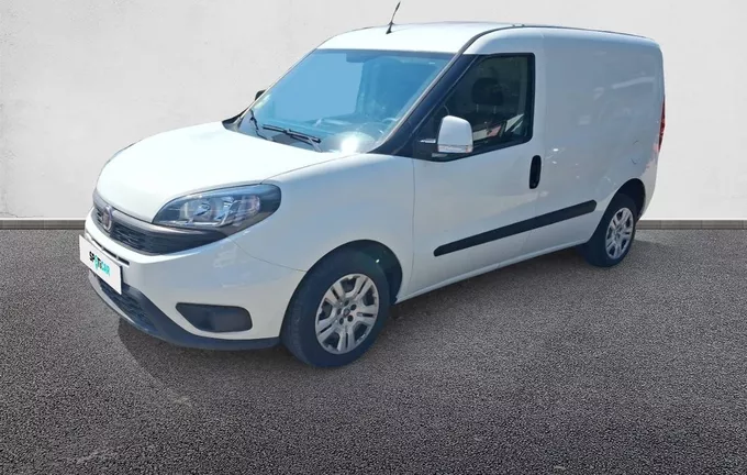FIAT DOBLO CARGO FT 1.3 MULTIJET 95 PACK PRO NAV extérieur trois quart avant gauche 946045