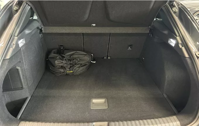 CUPRA TERRAMAR 1.5 eHybrid 204 ch DSG6 V photo 14 2131977
