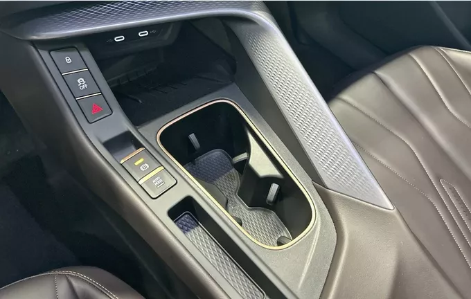 CUPRA TERRAMAR 1.5 eHybrid 204 ch DSG6 V photo 23 2131977