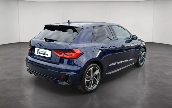 AUDI A1 Sportback 35 TFSI 150 ch S tronic 7 S Line extérieur trois quart arrière droit 2131962