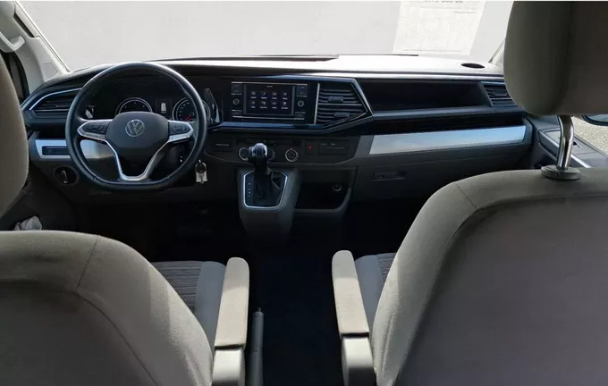 VOLKSWAGEN UTILITAIRES CALIFORNIA 2.0 TDI 150 BMT DSG7 4Motion Coast extérieur trois quart avant droit 106109