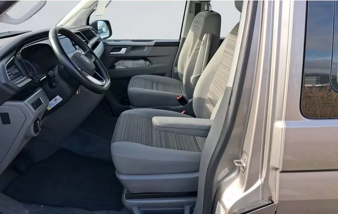 VOLKSWAGEN UTILITAIRES CALIFORNIA 2.0 TDI 150 BMT DSG7 4Motion Coast extérieur trois quart arrière droit 106109