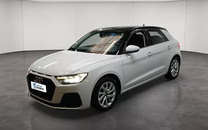 AUDI A1 Sportback 30 TFSI 110 ch S tronic 7 Design extérieur trois quart avant gauche 2132017