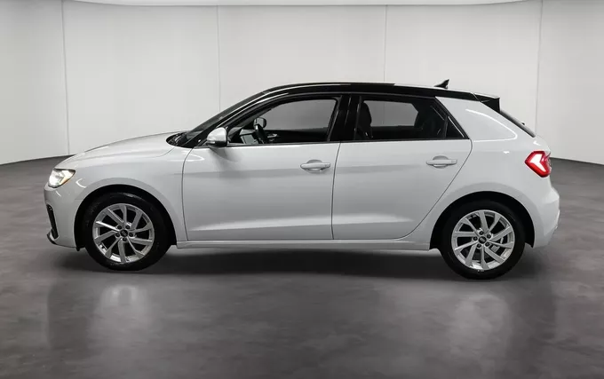 AUDI A1 Sportback 30 TFSI 110 ch S tronic 7 Design extérieur côté gauche 2132017