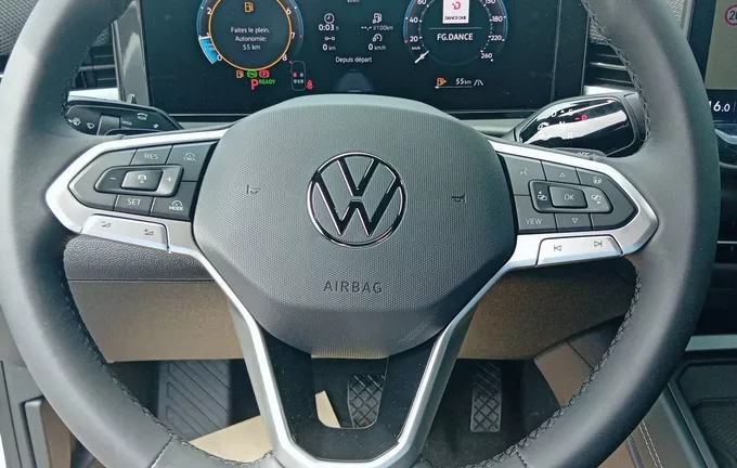 VOLKSWAGEN T-ROC 1.5 eTSI EVO2 Hybrid 150 ch DSG7 Style photo 12 1695