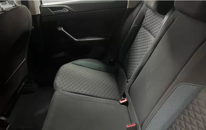VOLKSWAGEN POLO 1.0 TSI 95 S&S BVM5 IQ.DRIVE extérieur arrière 2131558