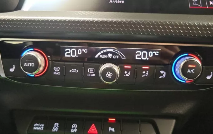 AUDI A1 Citycarver 30 TFSI 116 ch BVM6 Design Luxe photo 19 2131945