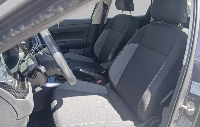 VOLKSWAGEN POLO 1.0 TSI 95 S&S BVM5 Life extérieur trois quart arrière droit 2128848