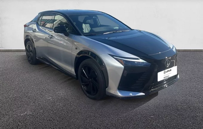 LEXUS RZ 550e F SPORT extérieur trois quart avant droit 180637