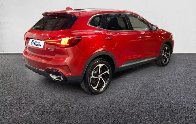 MG EHS 1.5T GDI PHEV Luxury extérieur trois quart arrière droit 600878