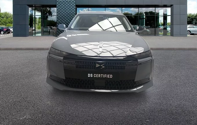 DS DS3 DS 3 Hybride 145 e-DCT6 Jules Verne extérieur avant 096090
