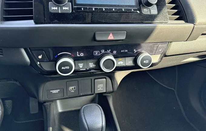 HONDA JAZZ e:HEV 1.5 i-MMD Elegance photo 14 13989