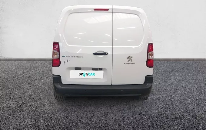 PEUGEOT PARTNER FOURGON ELECTRIQUE E-PARTNER FOURGON M 800 KG 136 CH BATTERIE 50 KWH extérieur trois quart arrière droit 945470