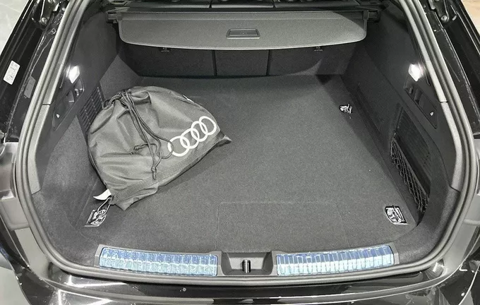 AUDI A5 Avant e-hybrid 299 ch S tronic 7 Quattro S line photo 10 8845