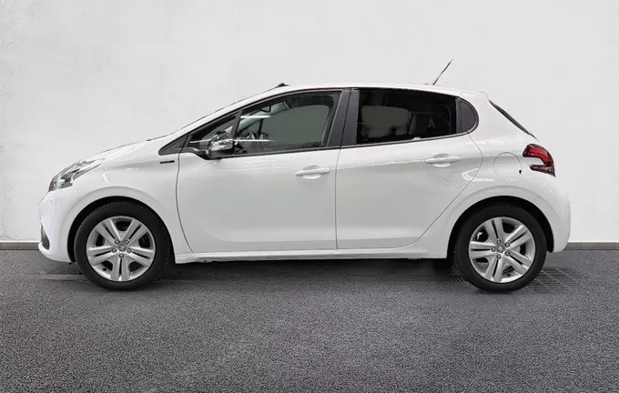 PEUGEOT 208 PureTech 82ch S&S BVM5 Signature extérieur côté gauche 213616