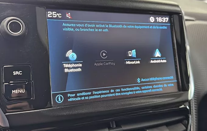 PEUGEOT 208 PureTech 82ch S&S BVM5 Signature photo 16 213616
