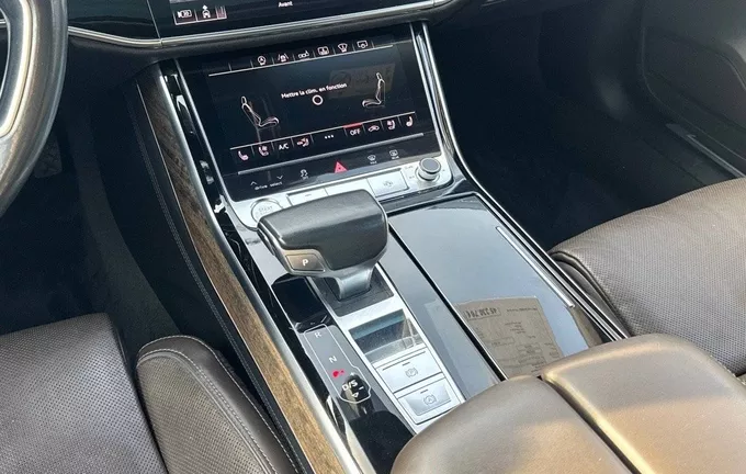 AUDI A8 55 TFSI 340 Tiptronic 8 Quattro Avus Extended photo 13 212130