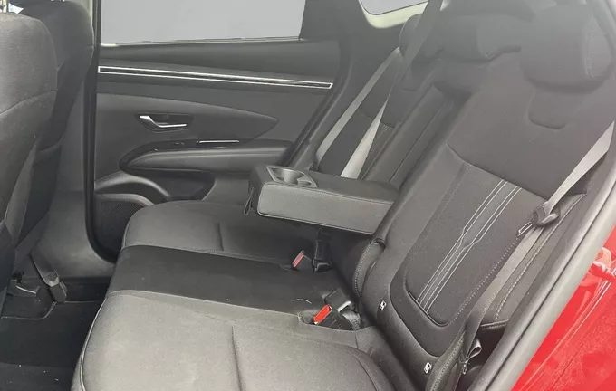 HYUNDAI TUCSON 1.6 T-GDI 230 Hybrid BVA6 Creative photo 17 14106