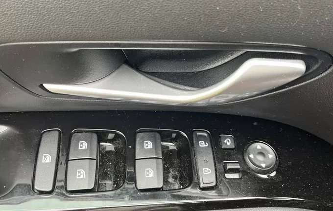 HYUNDAI TUCSON 1.6 T-GDI 230 Hybrid BVA6 Creative photo 19 14106