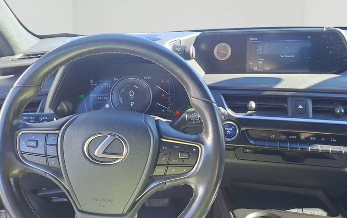 LEXUS UX 250h 2WD Premium Edition photo 14 1104055