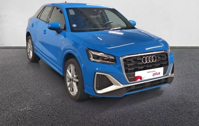 AUDI Q2 35 TFSI 150 S tronic 7 S line extérieur trois quart avant droit 2129758