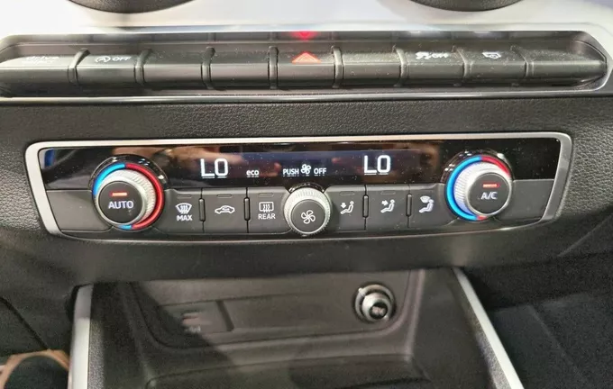 AUDI Q2 35 TFSI 150 S tronic 7 S line photo 14 2129758