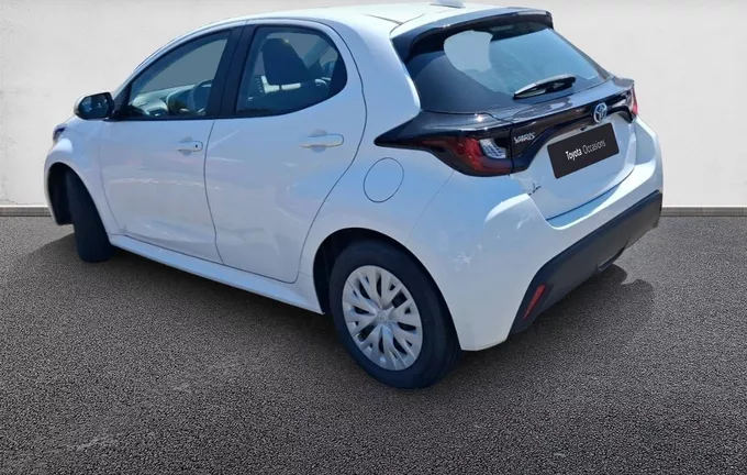 TOYOTA YARIS Hybride 116h Dynamic extérieur trois quart arrière droit 1103697