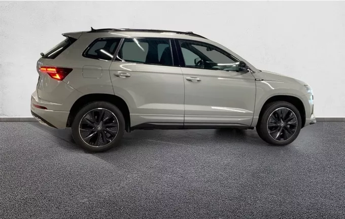 SKODA KAROQ 1.5 TSI Evo 2 150 ch ACT DSG7 Sportline extérieur côté droit 2128357