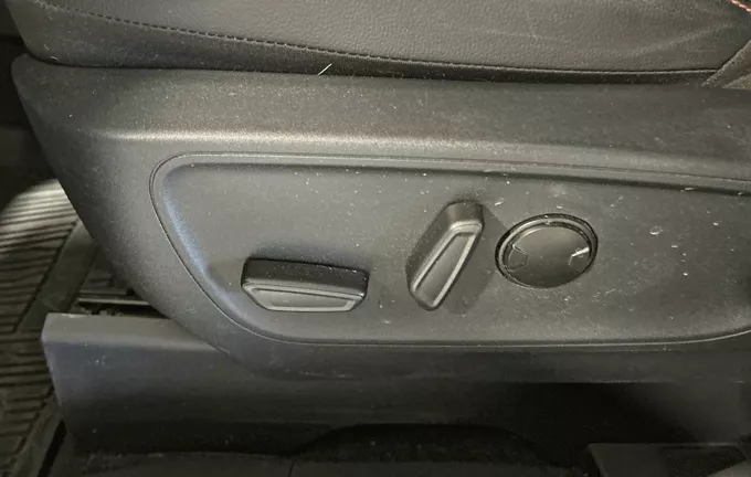 FORD KUGA 2.5 Duratec 190 ch FHEV I-AWD Powershift ST-Line X photo 19 2126324