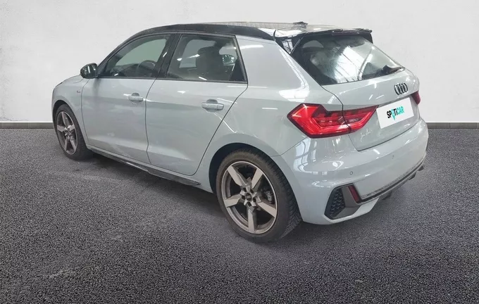 AUDI A1 Sportback 35 TFSI 150 ch S tronic 7 S Line extérieur trois quart arrière gauche 945228