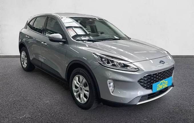 FORD KUGA 1.5 EcoBoost 150 BVM6 COOL CONNECT extérieur trois quart avant droit 213092