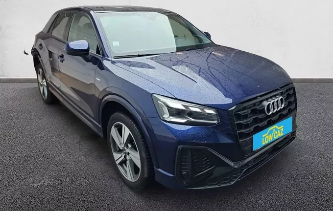 AUDI Q2 30 TDI 116 S tronic 7 S line extérieur trois quart avant droit 213676