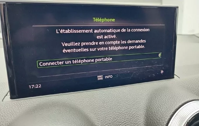 AUDI Q2 30 TDI 116 S tronic 7 S line photo 17 213676