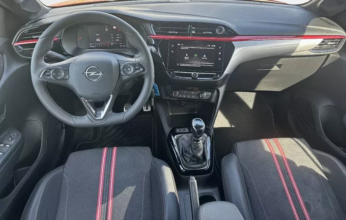 OPEL CORSA 1.2 Turbo 100 ch BVM6 GS extérieur côté gauche 945270