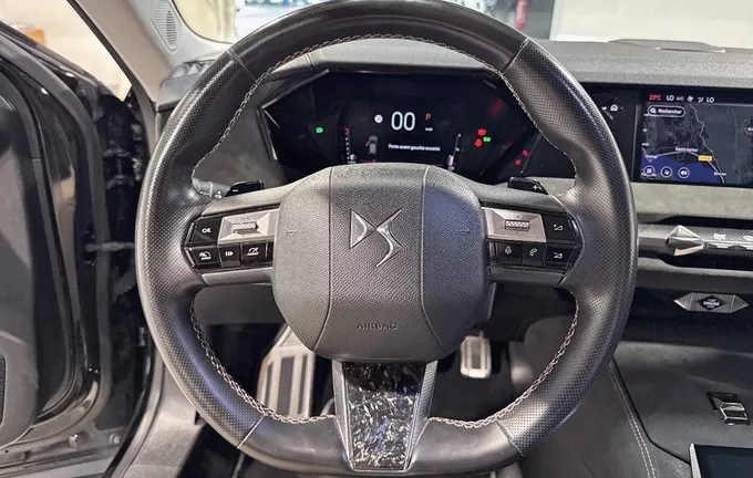 DS DS4 DS 4 BlueHDi 130 EAT8 Performance Line+ photo 9 946076