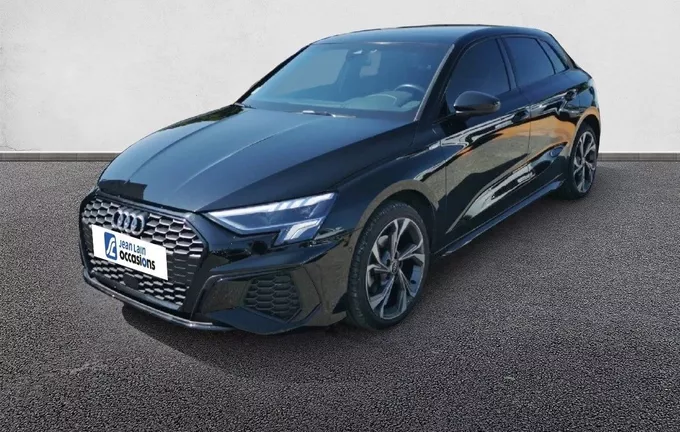 AUDI A3 Sportback 35 TFSI Mild Hybrid 150 S tronic 7 S Line extérieur trois quart avant gauche 460615