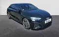 Miniature AUDI A3 Sportback 35 TFSI Mild Hybrid 150 S tronic 7 S Line extérieur trois quart avant droit 460615