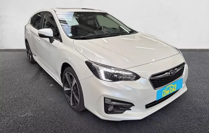 SUBARU IMPREZA 1.6i Boxer 114 ch Lineartronic Luxury extérieur trois quart avant droit 213430