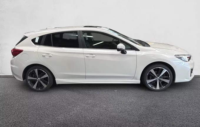 SUBARU IMPREZA 1.6i Boxer 114 ch Lineartronic Luxury extérieur côté droit 213430