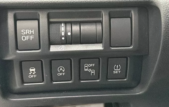 SUBARU IMPREZA 1.6i Boxer 114 ch Lineartronic Luxury photo 19 213430