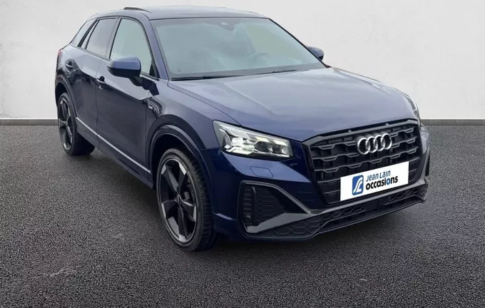 AUDI Q2 30 TDI 116 S tronic 7 S line extérieur trois quart avant droit 2125265