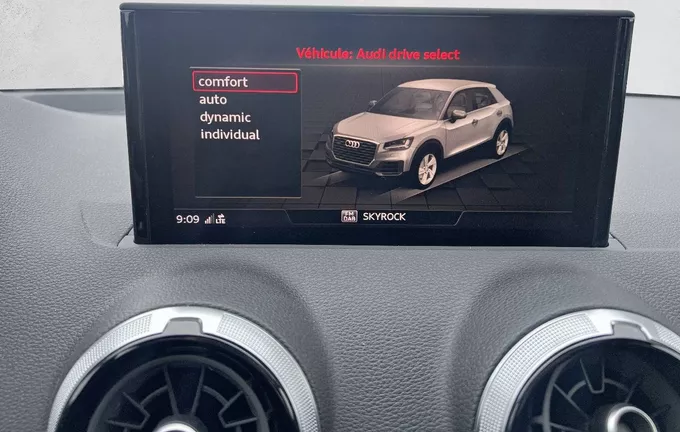 AUDI Q2 30 TDI 116 S tronic 7 S line photo 20 2125265