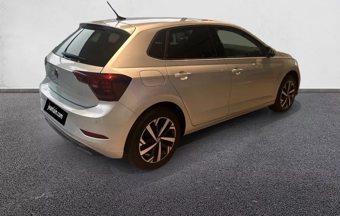 VOLKSWAGEN POLO 1.0 TSI 95 S&S BVM5 VW Edition extérieur trois quart arrière droit 7680