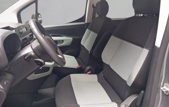CITROEN BERLINGO Taille XL 7pl BlueHDi 130 S&S BVM6 Feel photo 11 942535