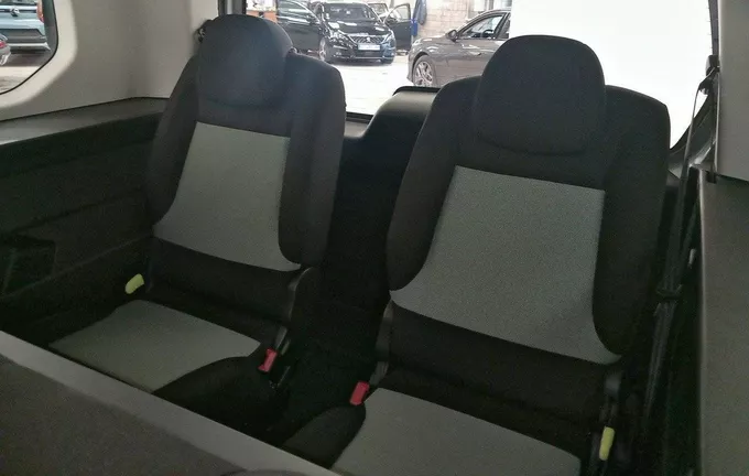 CITROEN BERLINGO Taille XL 7pl BlueHDi 130 S&S BVM6 Feel photo 15 942535